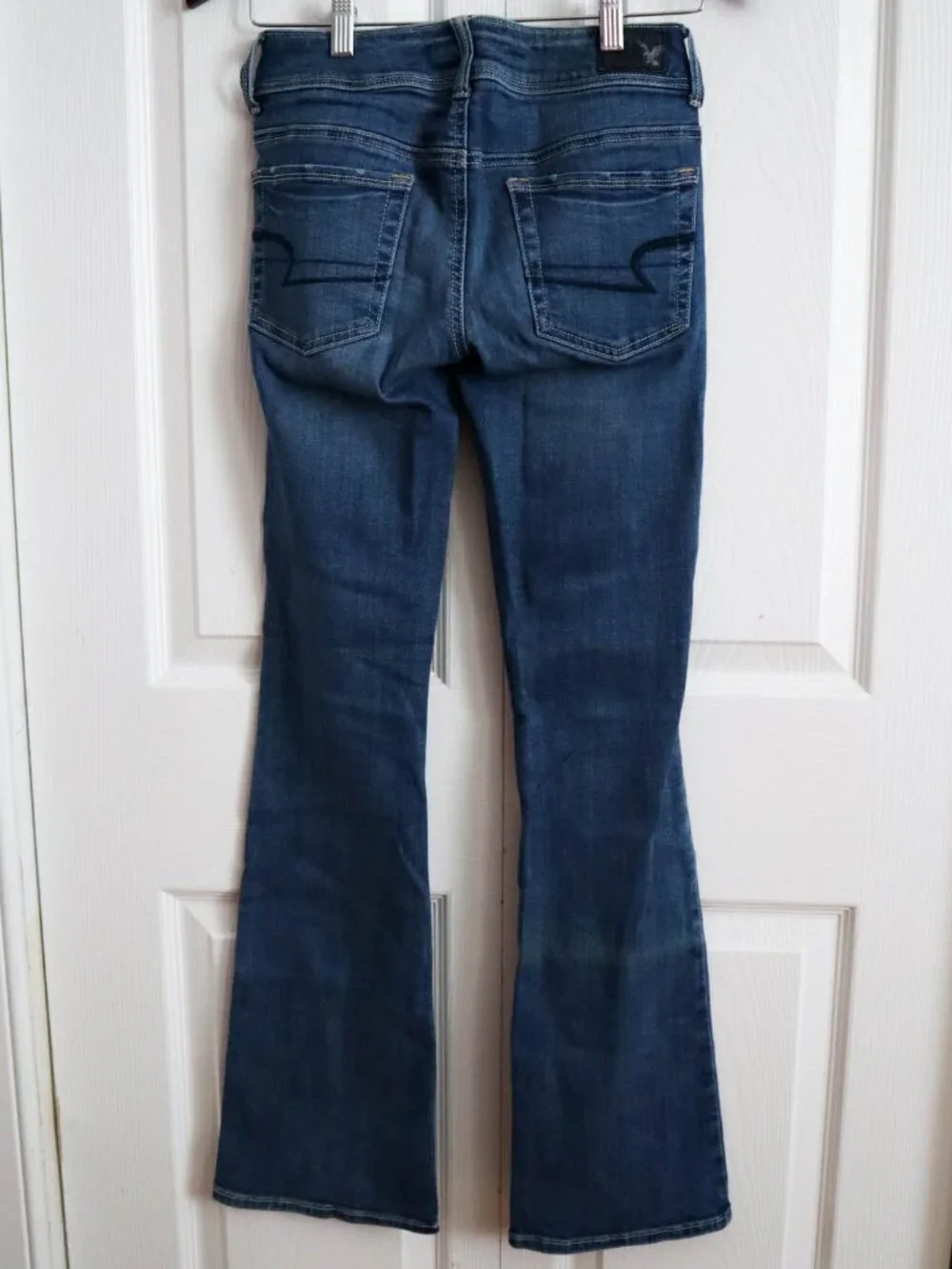 American Eagle Y2K Kick Butt Super Stretch Low Rise Boot Cut Jeans 28